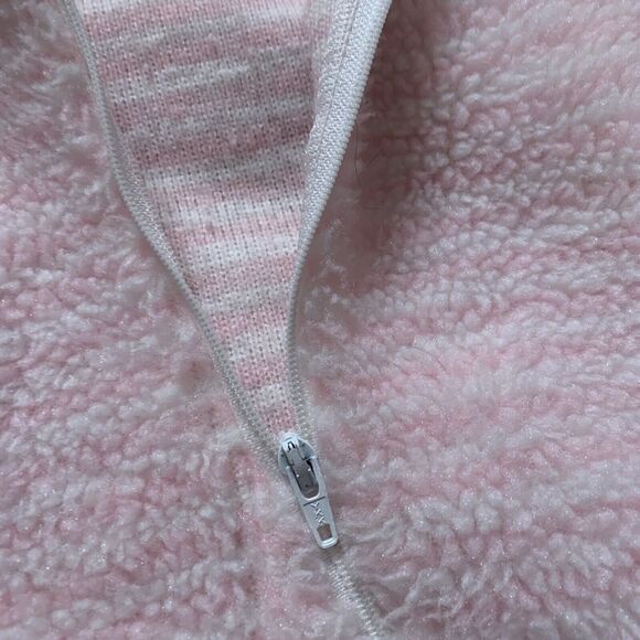 Triboro Infant baby body suit hooded catsuit pink 0-3 mos fuzzy soft 3496 - Picture 4 of 11